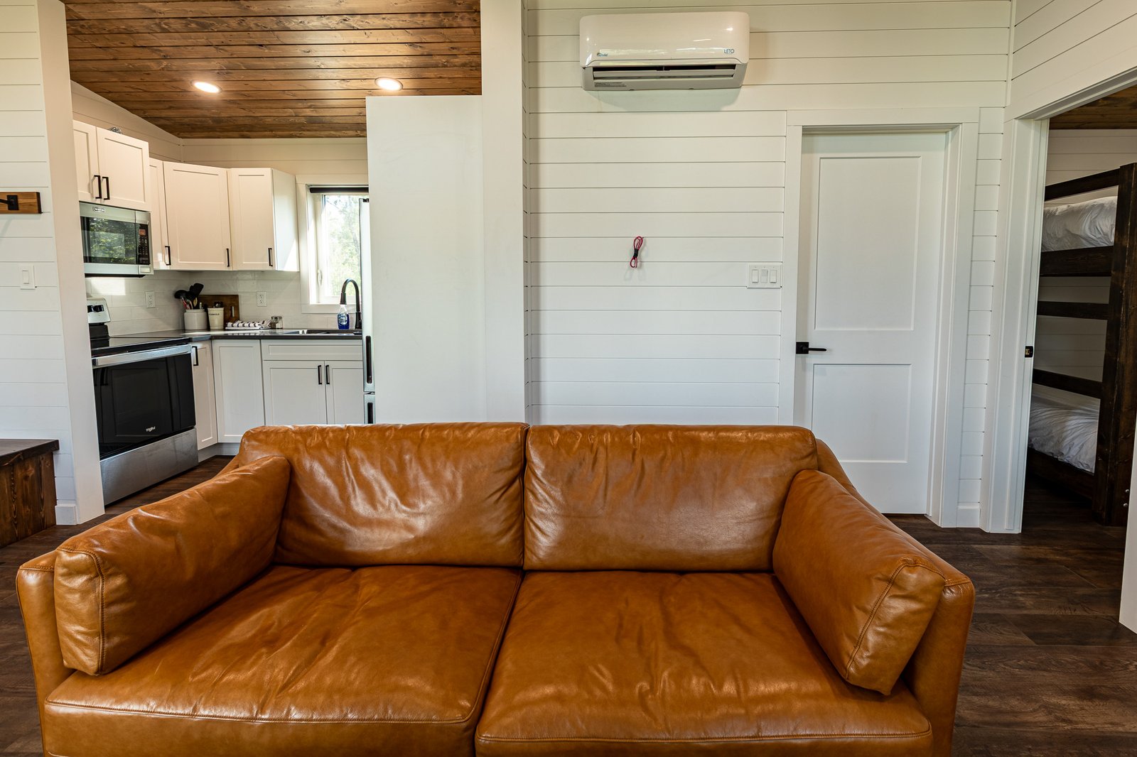Mistik Resort kitchen and lounge